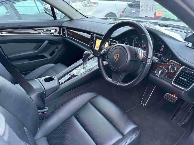 Porsche Panamera S E-Hybrid Tiptronic - U11546