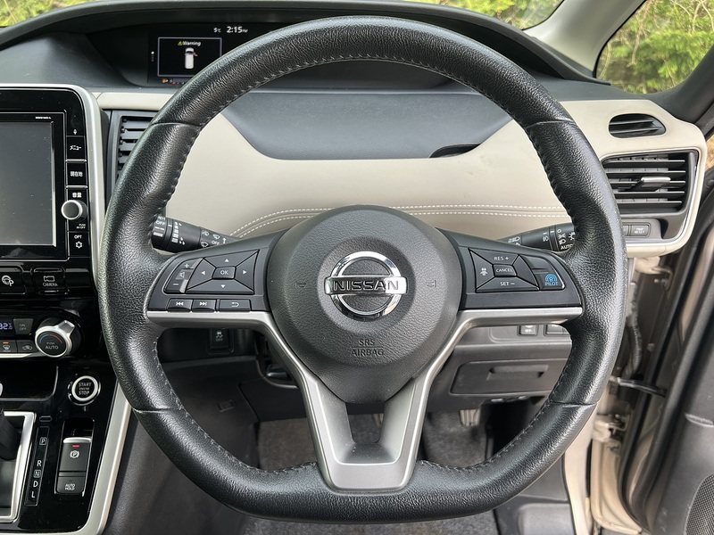 Nissan Serena 5D Highway Star G - U11547