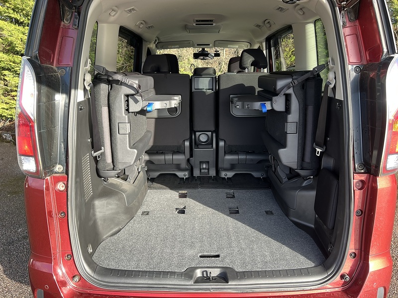 Nissan Serena Highway Star - U11548