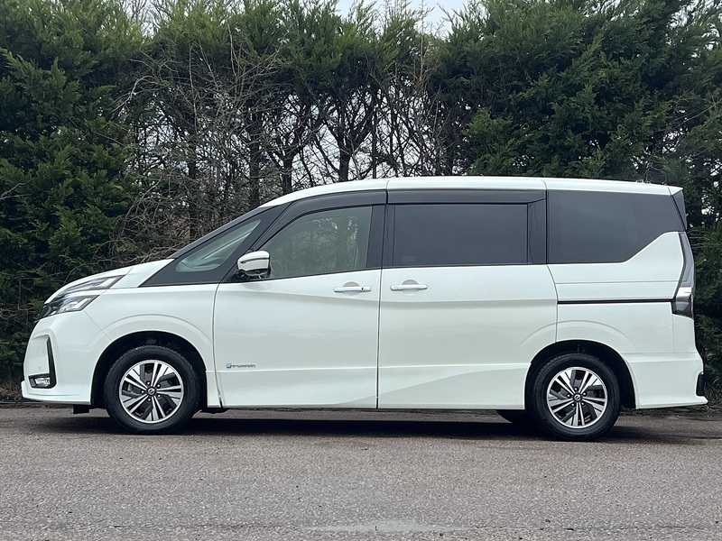 Nissan Serena E Power Highway Star V - U11549