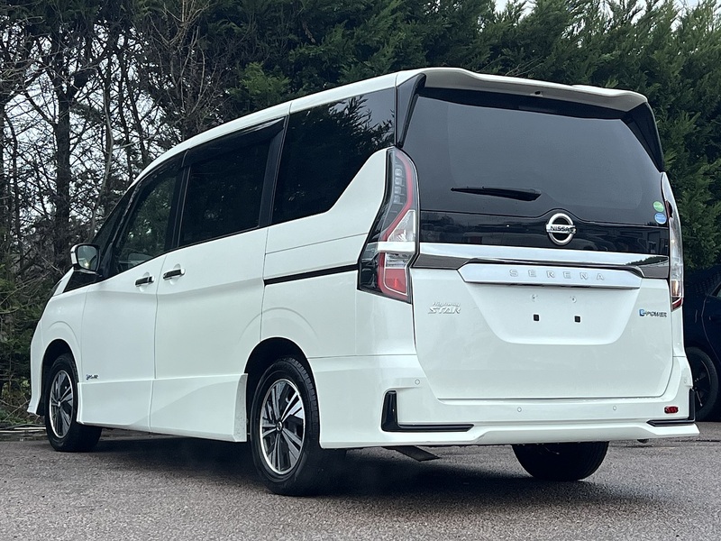 Nissan Serena E Power Highway Star V - U11549