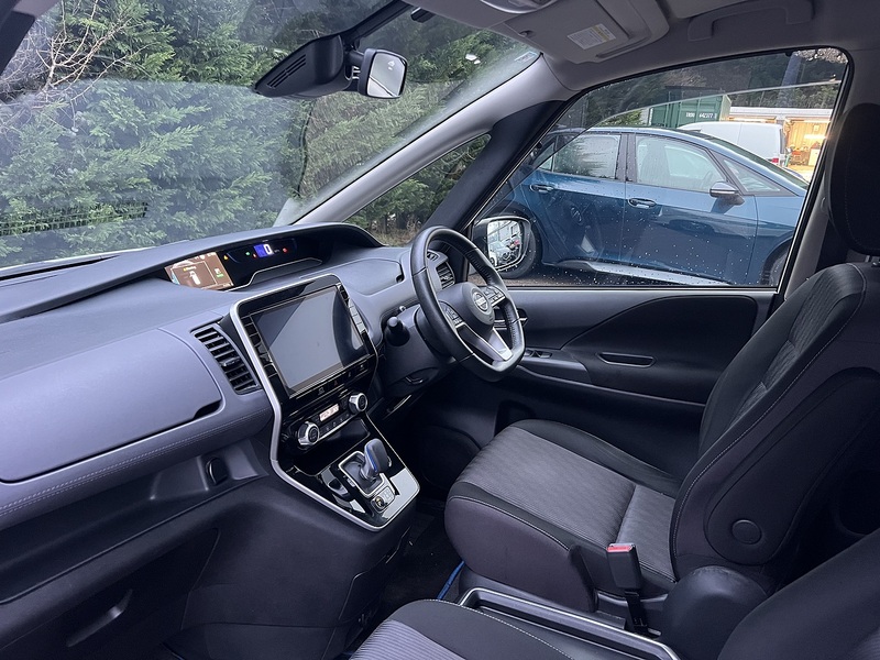 Nissan Serena E Power Highway Star V - U11549