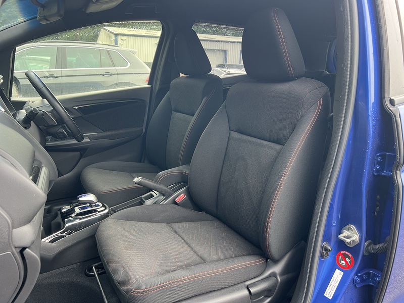 Honda Fit Hybrid S Package - U11550