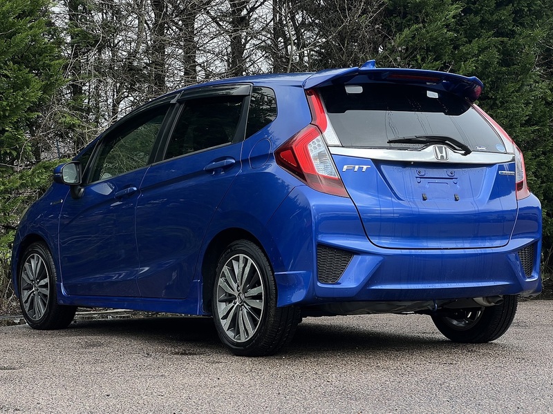 Honda Fit Hybrid S Package - U11550