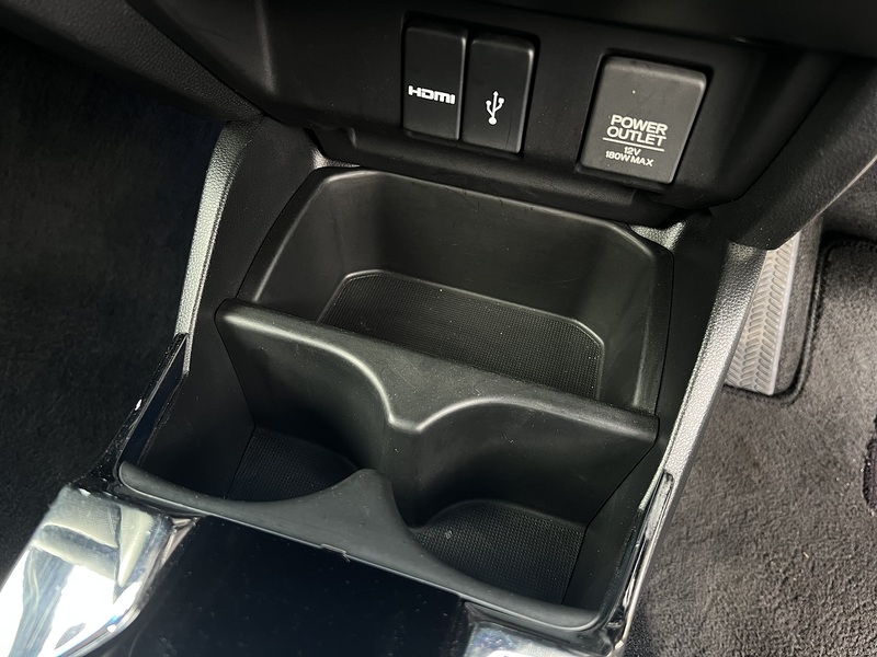 Honda Fit Hybrid S Package - U11550