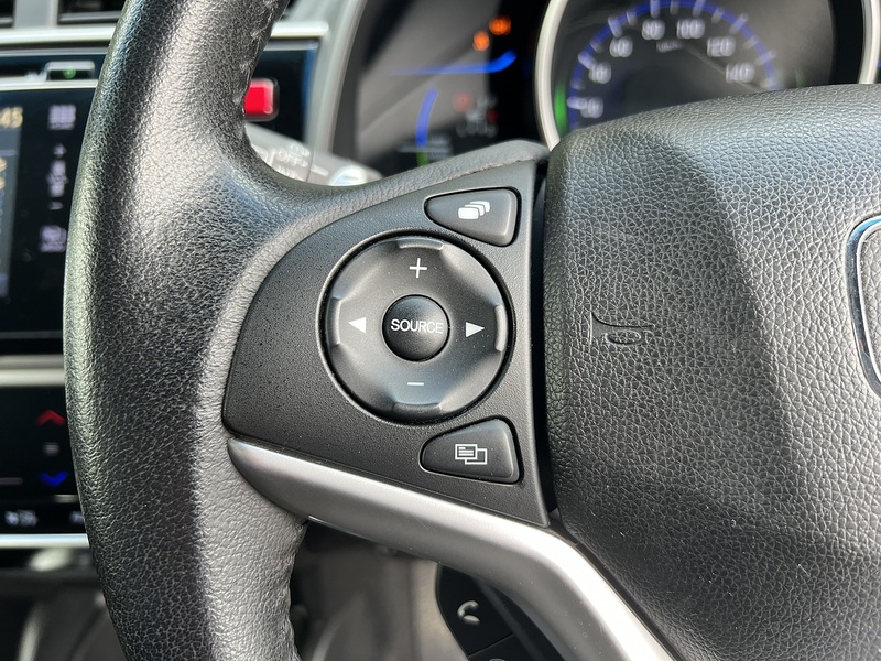 Honda Fit Hybrid S Package - U11550