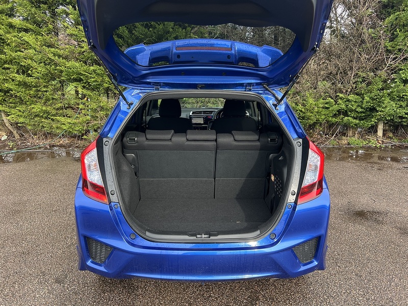 Honda Fit Hybrid S Package - U11550