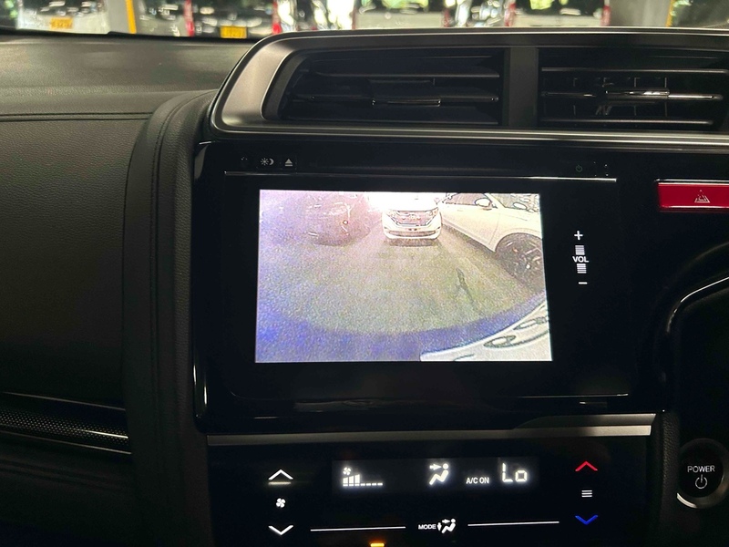 Honda Fit Hybrid S Package - U11550