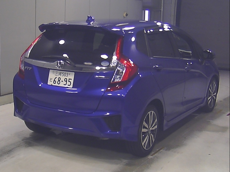 Honda Fit Hybrid S Package - U11550