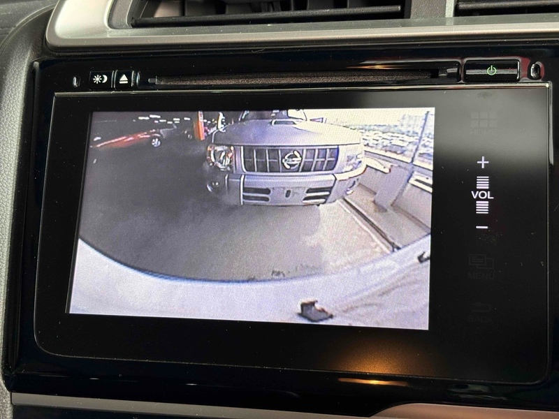 Honda Fit Hybrid L Package - U11551