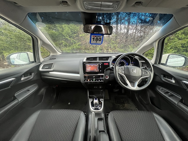 Honda Fit Hybrid L Package - U11551