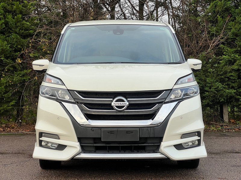 Nissan Serena 5D Highway Star V Selection - U11552