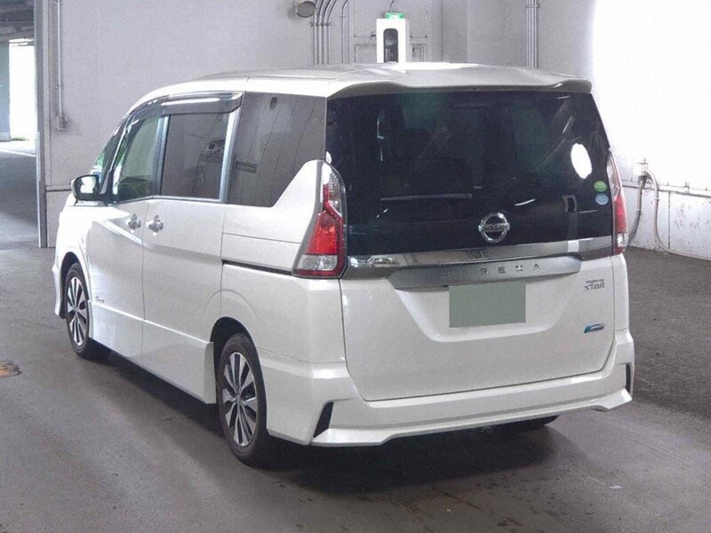 Nissan Serena 5D Highway Star V Selection - U11552
