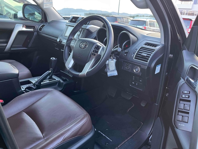 Toyota Land Cruiser Prado TX L Package G Flontier 4WD - U11553