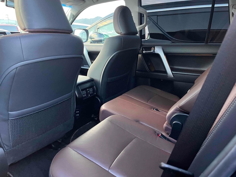 Toyota Land Cruiser Prado TX L Package G Flontier 4WD - U11553