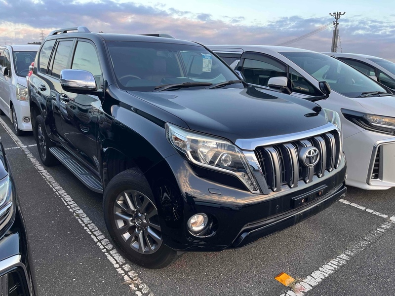 Toyota Land Cruiser Prado TX L Package G Flontier 4WD - U11553