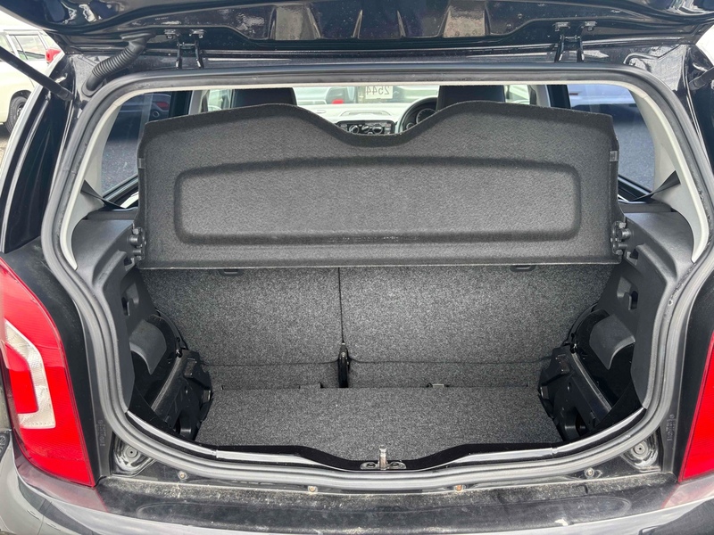 Volkswagen Up 5D - U11557