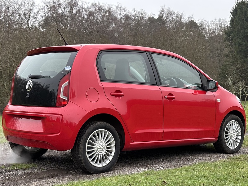 Volkswagen Up Move Up - U11558