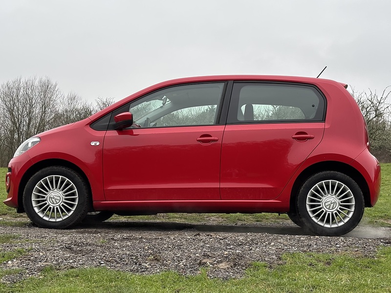 Volkswagen Up Move Up - U11558