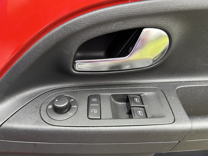 Volkswagen Up Move Up - U11558