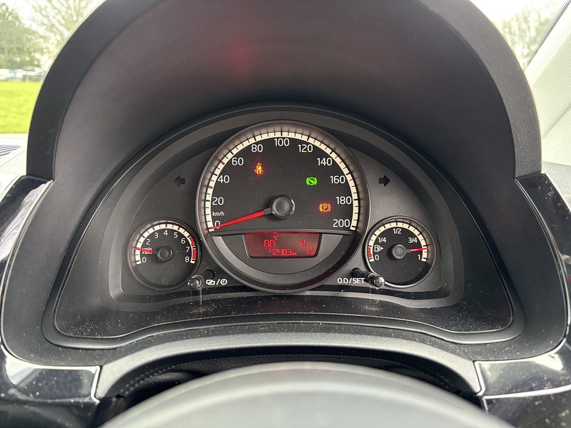 Volkswagen Up Move Up - U11558