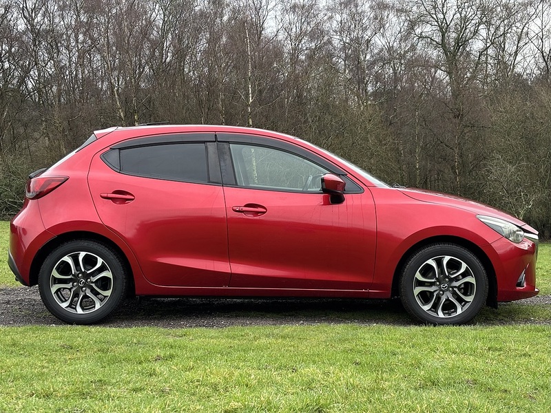 Mazda Demio XD Touring - U11559