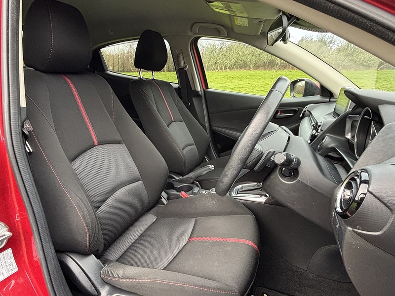 Mazda Demio XD Touring - U11559