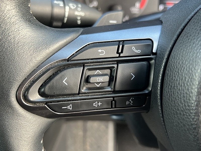 Toyota Yaris RS - U11560