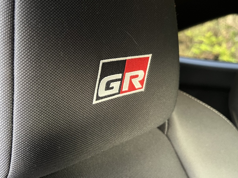 Toyota Yaris RS - U11560