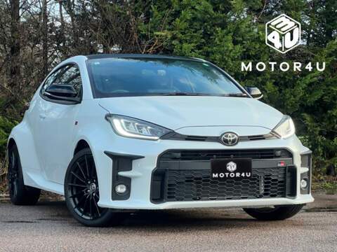 Toyota Yaris 2.4Z Golden Eyes 2.4 Automatic Petrol