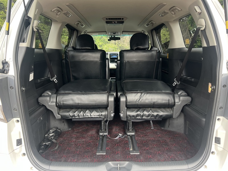 Toyota Vellfire 2.4Z Golden Eyes - U11561