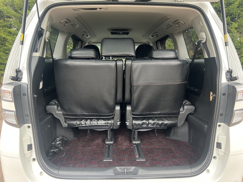 Toyota Vellfire 2.4Z Golden Eyes - U11561