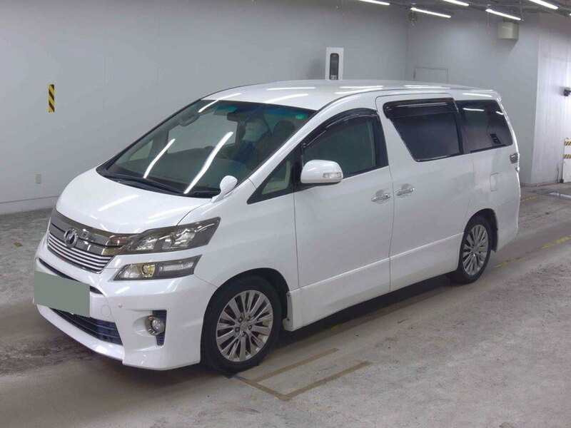 Toyota Vellfire 2.4Z Golden Eyes - U11561