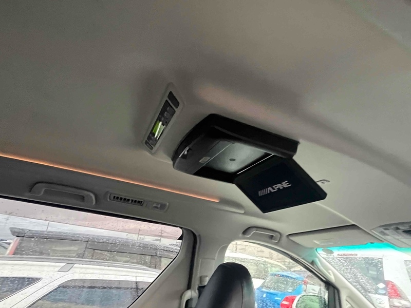 Toyota Vellfire 2.4Z Golden Eyes - U11561