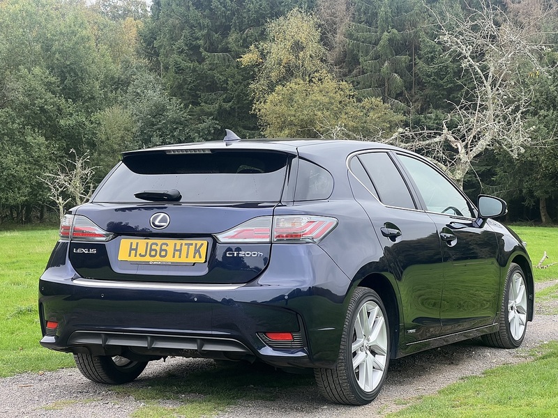 Lexus CT 200h Luxury - U11562