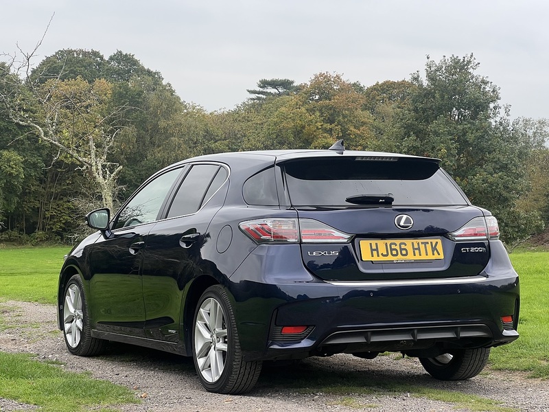 Lexus CT 200h Luxury - U11562
