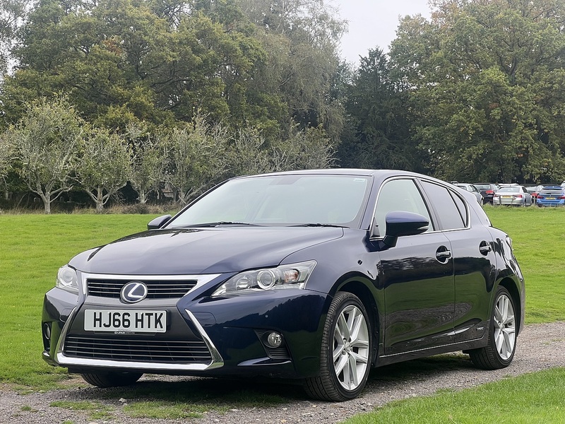 Lexus CT 200h Luxury - U11562