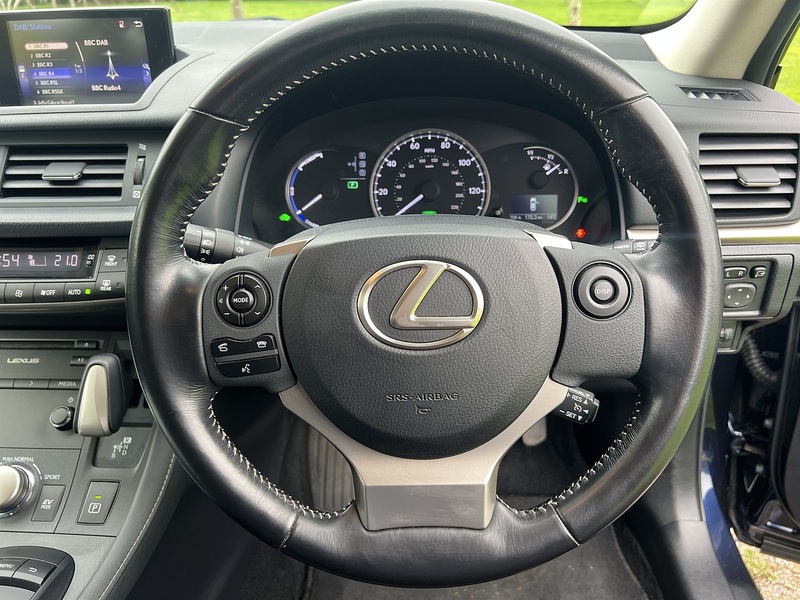 Lexus CT 200h Luxury - U11562