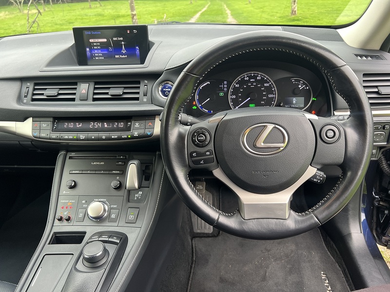 Lexus CT 200h Luxury - U11562