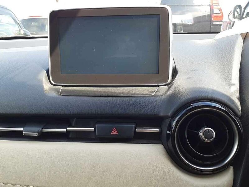 Mazda Demio XD Touring L Package - U11563