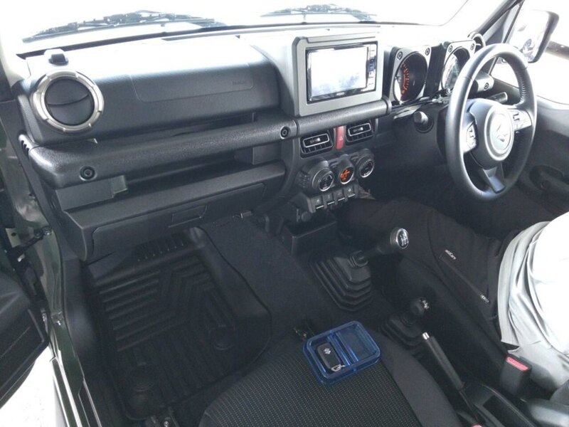 Suzuki Jimny Sierra 4WD JC - U11565