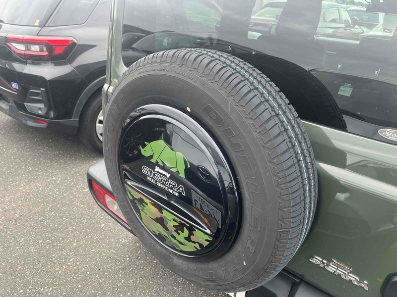 Suzuki Jimny Sierra 4WD JC - U11565