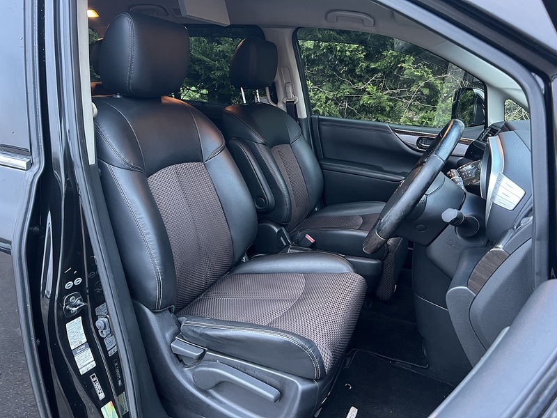 Nissan Elgrand 250 Highway Star Urvan Crom - U11566