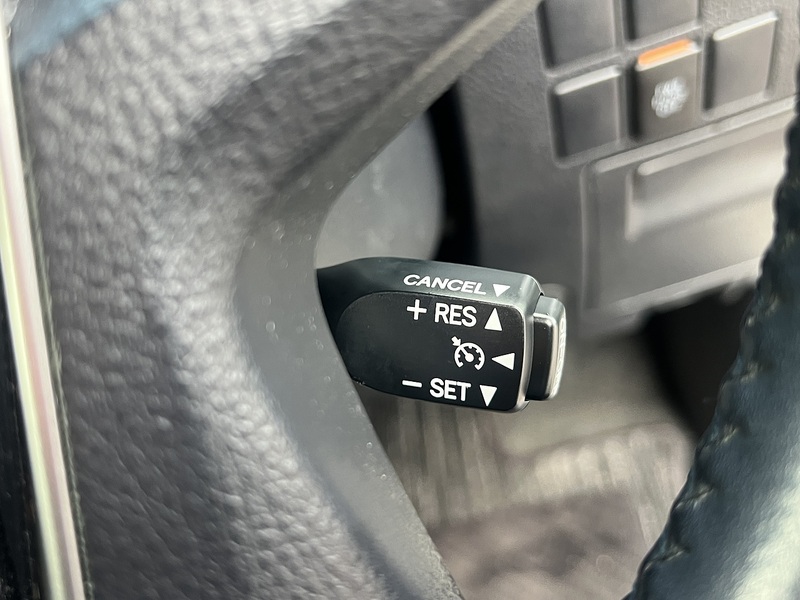 Toyota Vellfire 3.5ZA 4WD - U11567