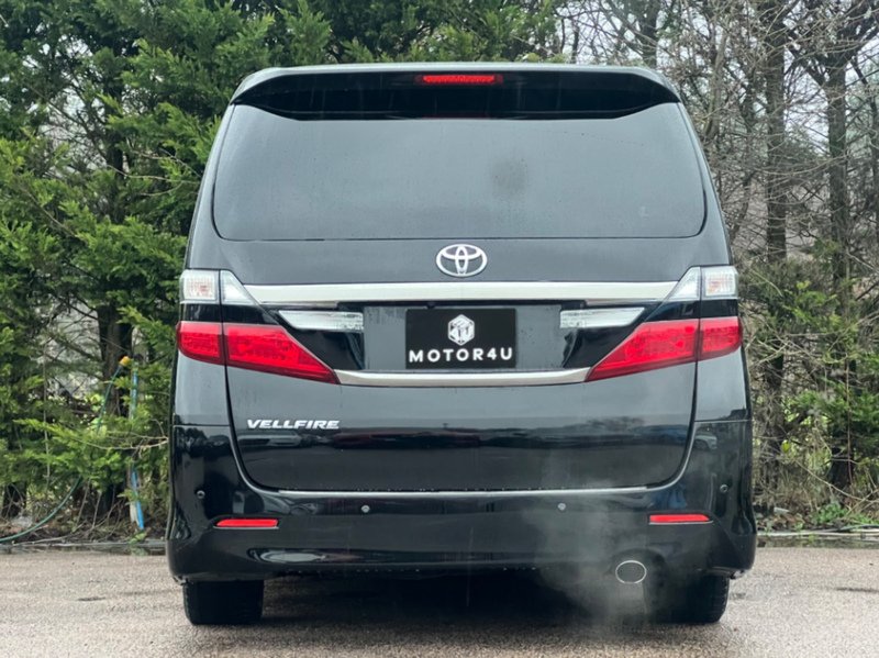 Toyota Vellfire 2.4 - U11568