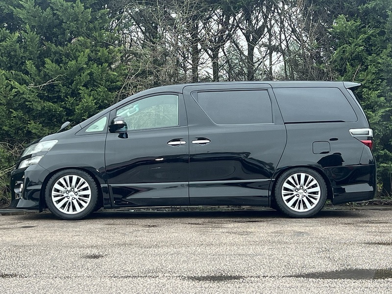 Toyota Vellfire 2.4 - U11568