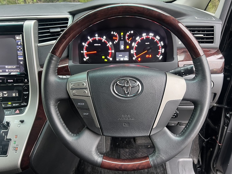 Toyota Vellfire 2.4 - U11568