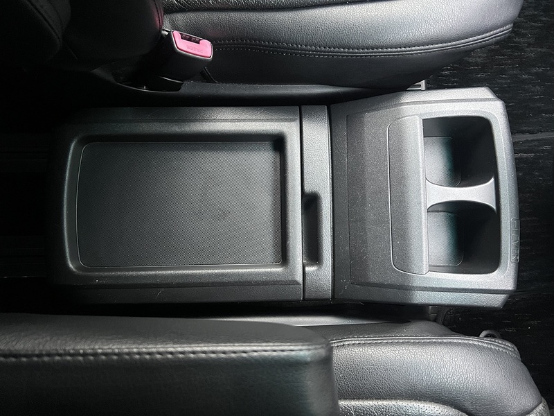 Toyota Vellfire 2.4 - U11568