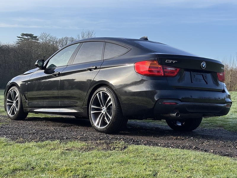BMW 3 Series 320I - U11569