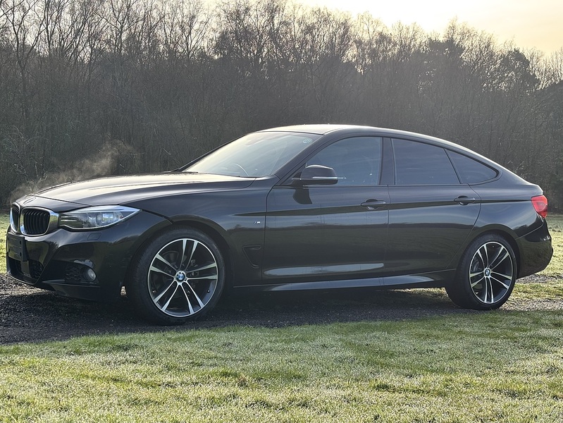 BMW 3 Series 320I - U11569